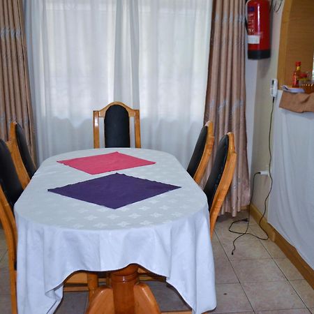 Salient Guest House エルドレット エクステリア 写真