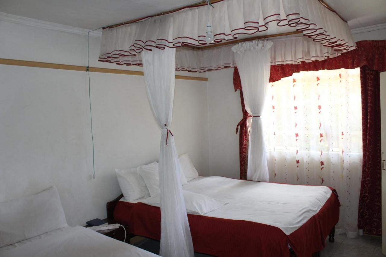 Salient Guest House エルドレット エクステリア 写真