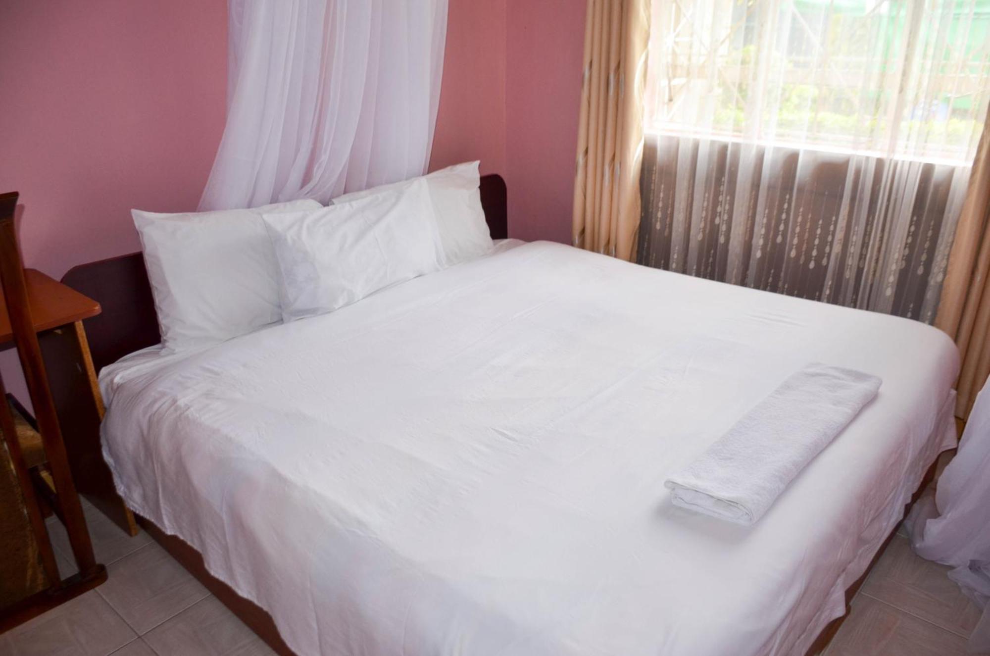 Salient Guest House エルドレット エクステリア 写真