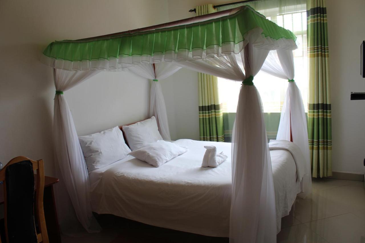 Salient Guest House エルドレット エクステリア 写真