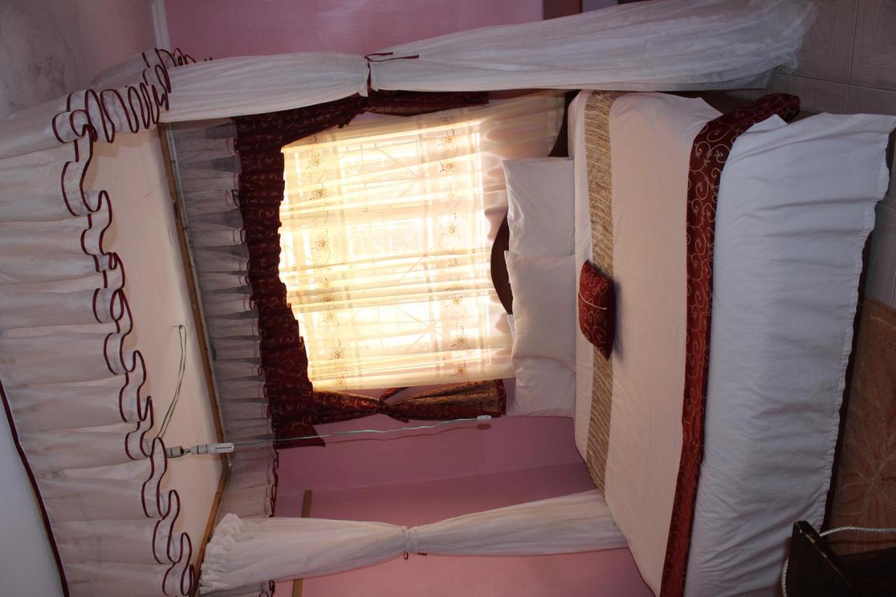 Salient Guest House エルドレット エクステリア 写真
